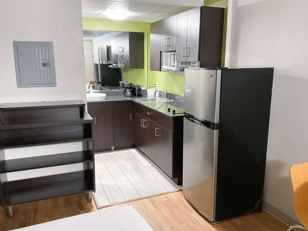 Motel 6 Columbus GA Downtown - photo 6
