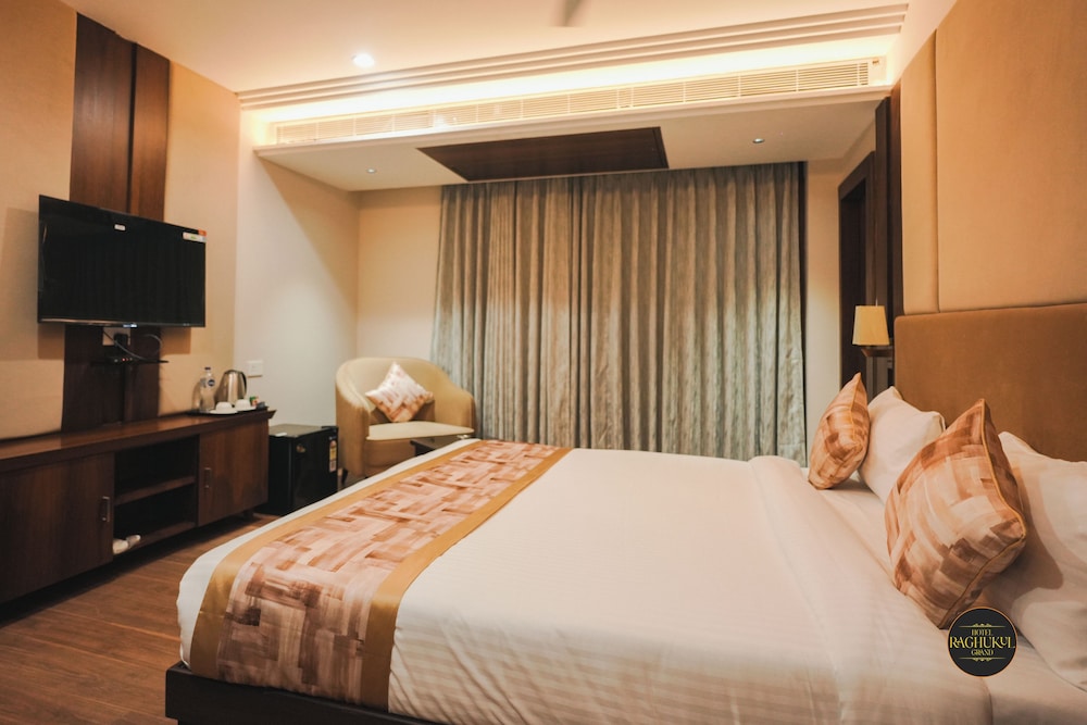 Hotel Raghukul Grand — Azamgarh — photo 3