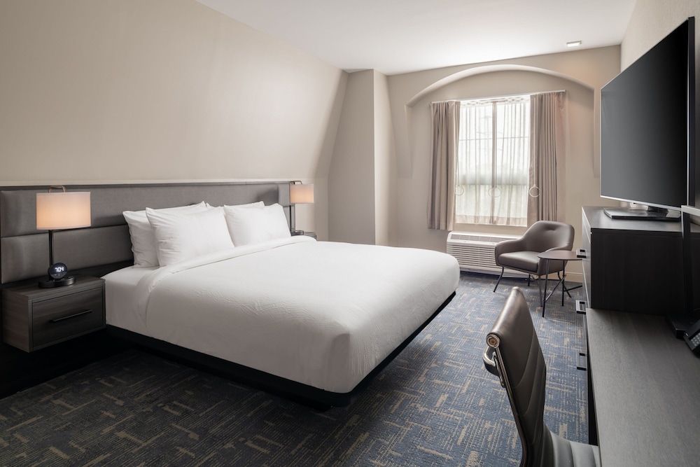 Fairfield Inn & Suites By Marriott Annapolis - photo 12