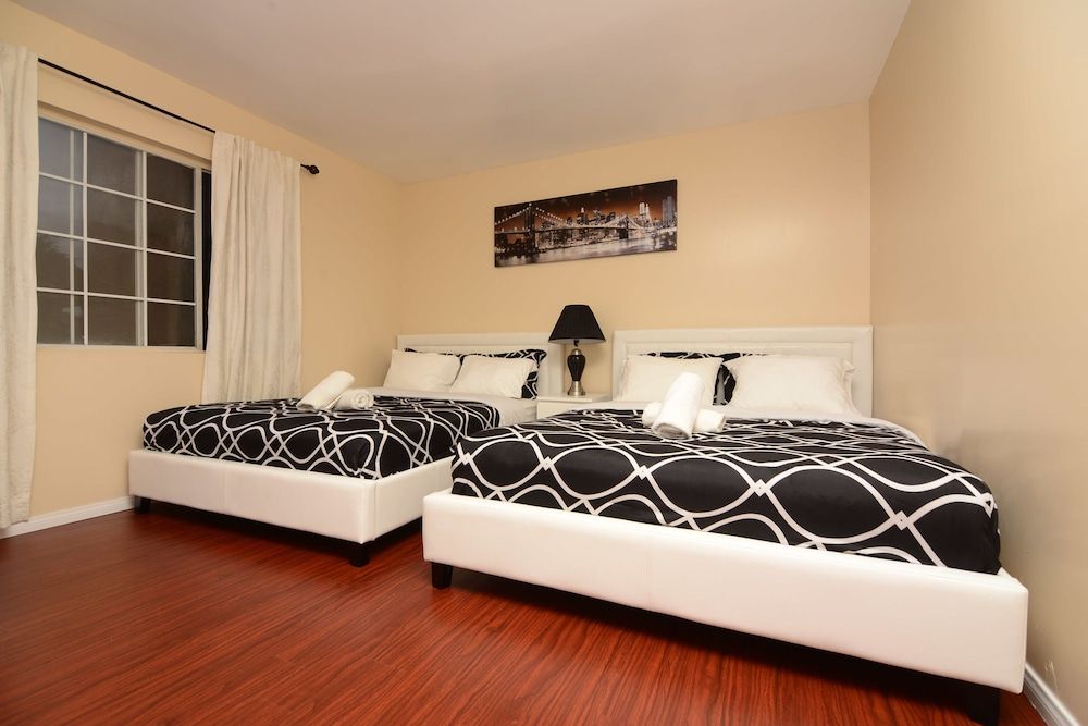 Cozy Hollywood - last minute hotel in Hollywood