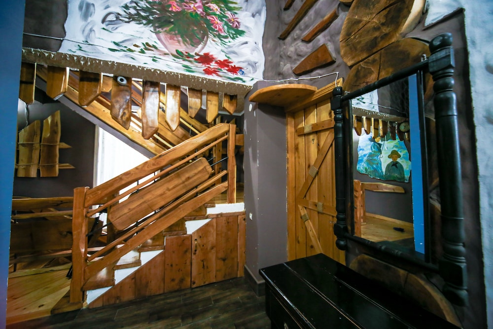 Tomas sakhli - last minute hotel in Senak'i