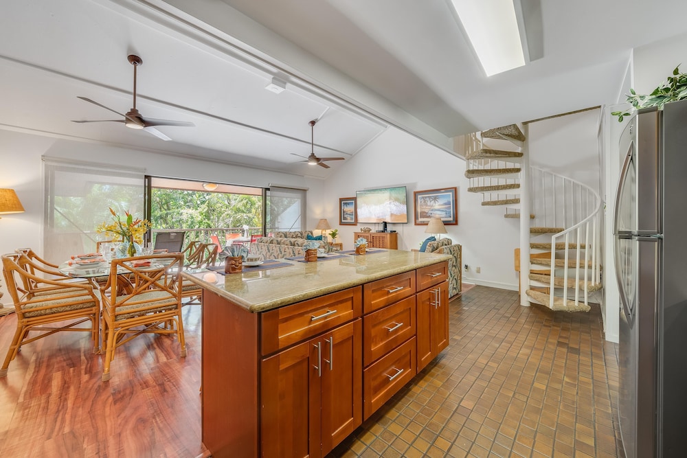Koa Resort 3J KOA 3J Remodeled 3BD w AC Pool Near Sandy Beach - photo 11