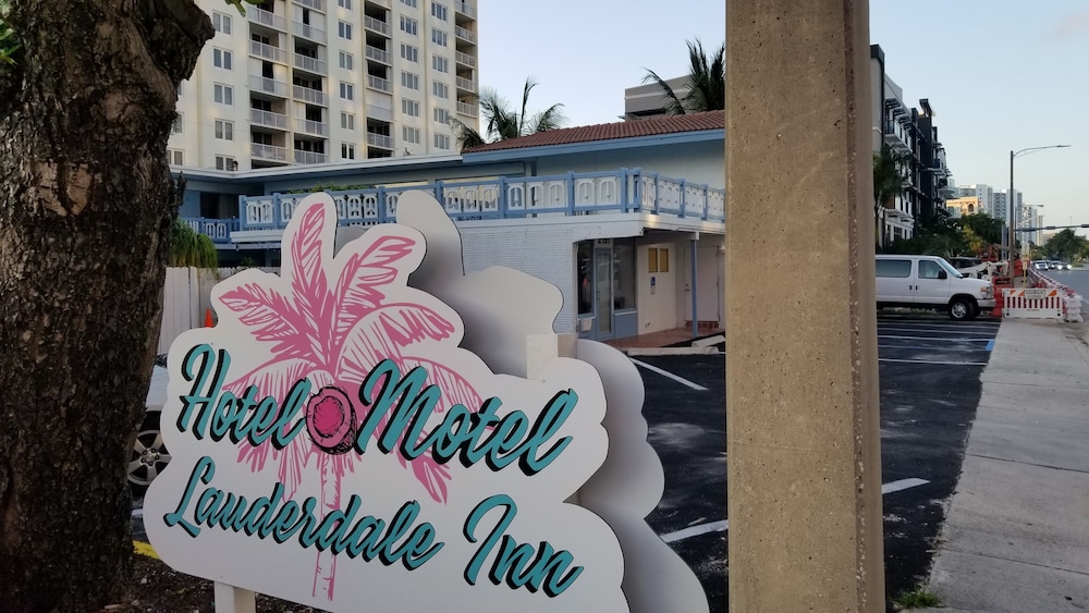 Hotel Motel Lauderdale Inn - photo 17