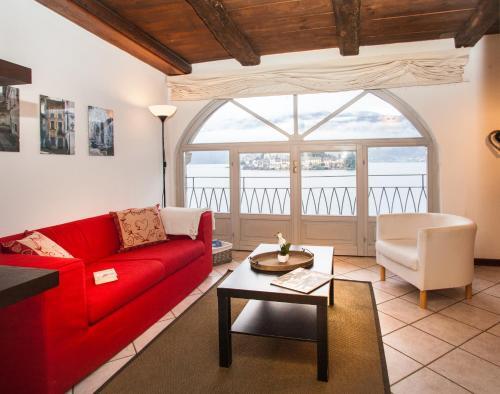 Ortaflats Appartamento Belvedere — 4-Star Luxury Hotel in Orta San Giulio, Italy