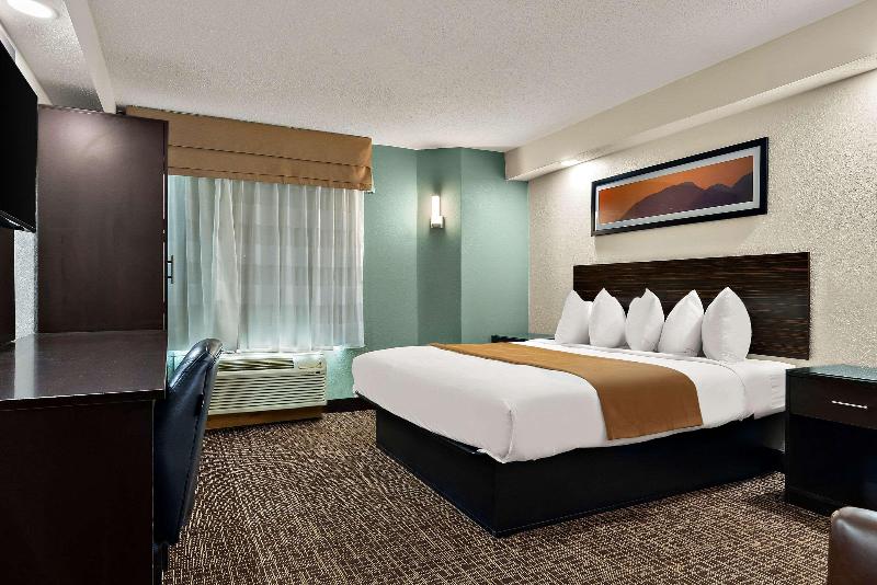 Quality Inn Memphis Northeast Near I 40 - photo 15