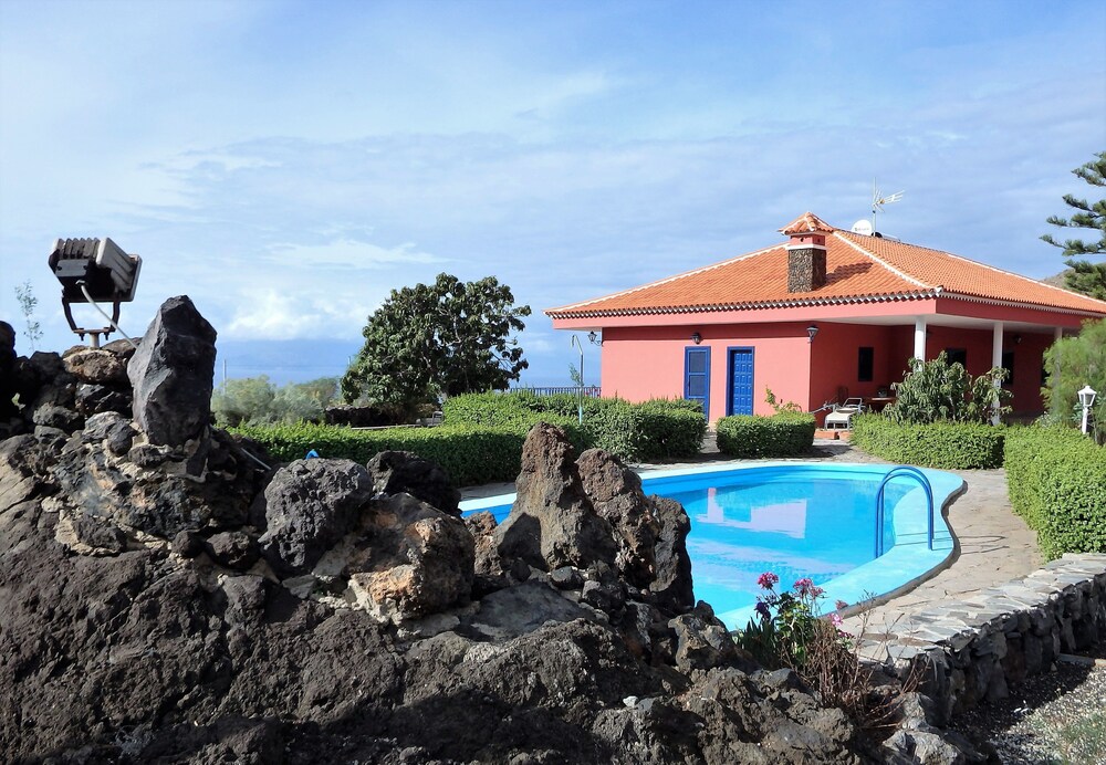 Finca Los Llanitos II in Santiago Del Teide, Spain