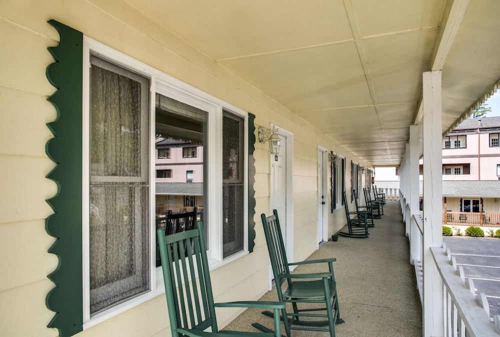 Boxwood Lodge - photo 56