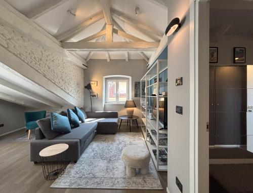 Rodolfo Valentino Loft — 4-Star Luxury Hotel in Trieste, Italy