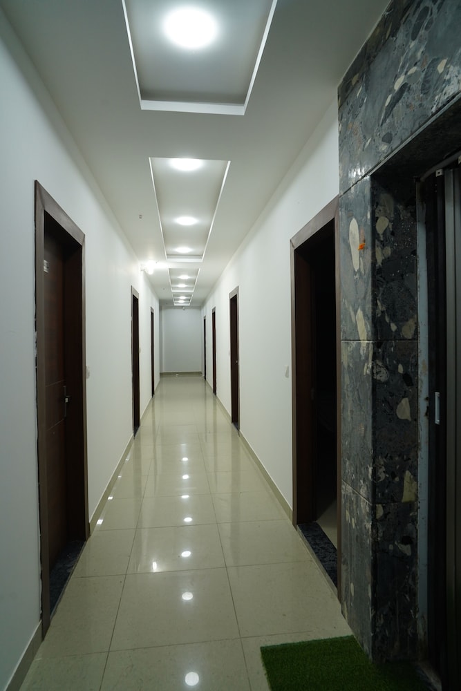 Hotel Mero Vrindavan - carbon neutral hotel in Vrindavan