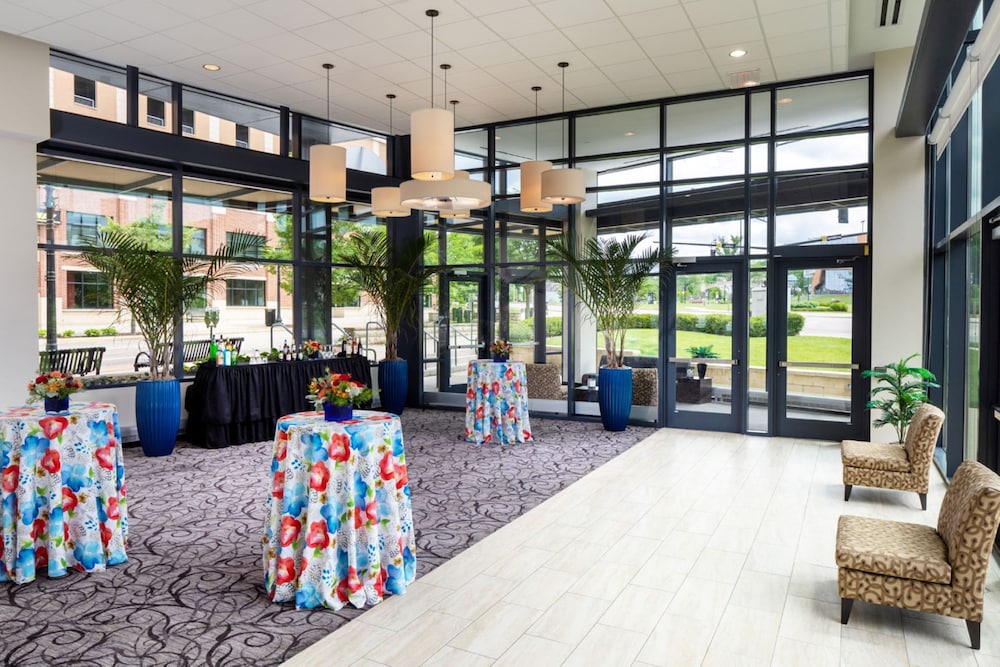 Kent State University Hotel and Conference Center - photo 18