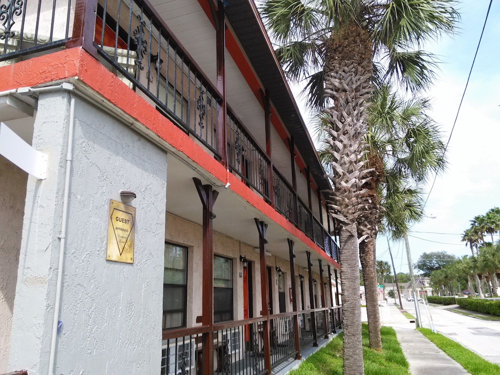 Merida Inn and Suites - photo 45
