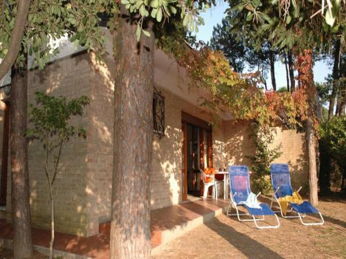 Villa with garden in Lignano Riviera — 4-Star Luxury Hotel in Lignano Sabbiadoro, Italy
