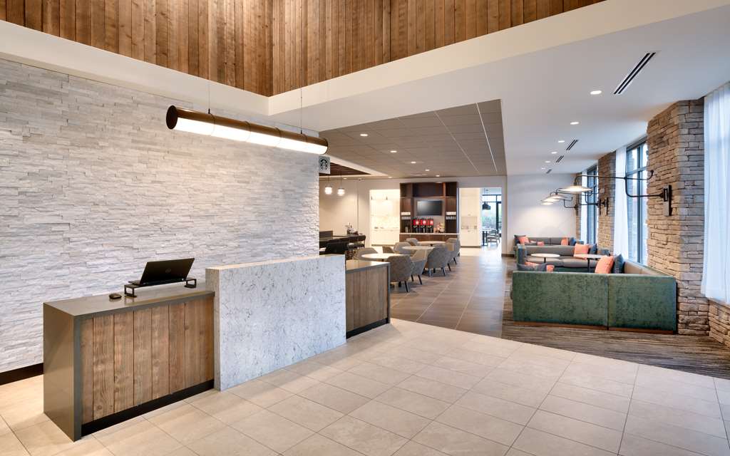 Hyatt Place Anchorage Midtown - photo 3