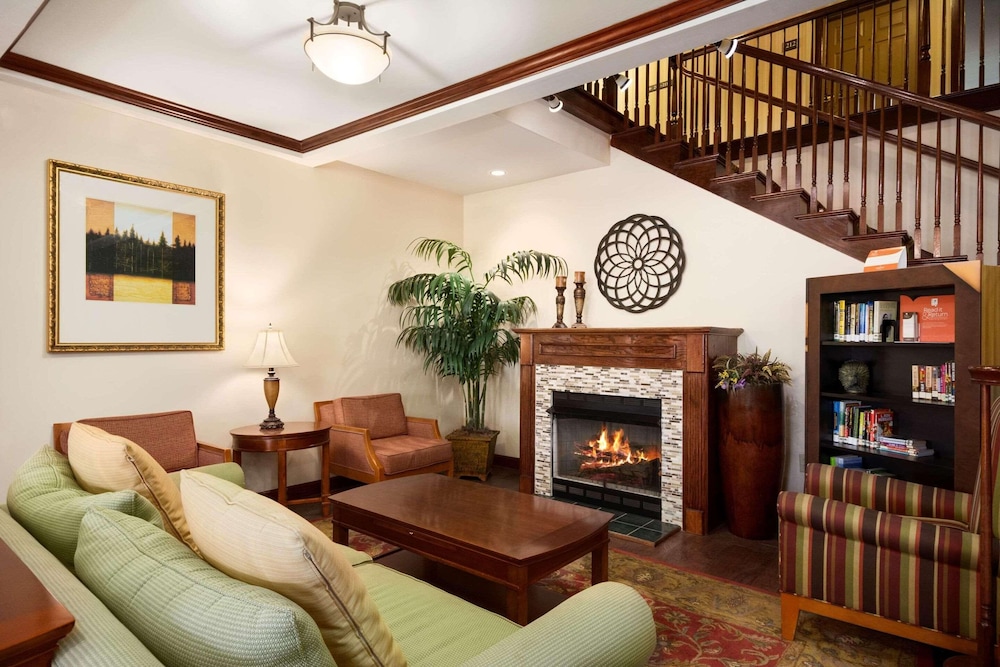 Country Inn & Suites by Radisson Atlanta I 75 South GA - photo 2