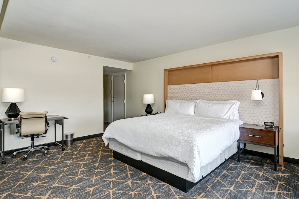 Holiday Inn Piscataway Somerset by IHG - photo 23