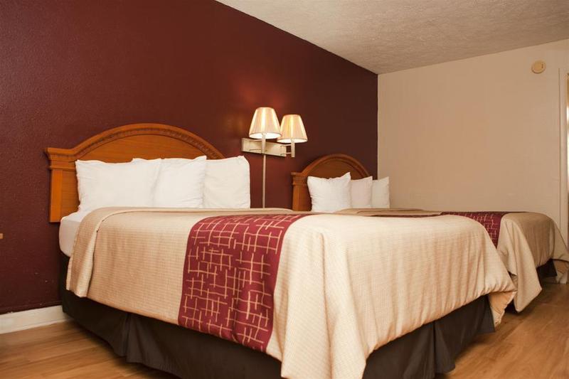 Red Roof Inn & Suites Jackson TN - photo 6