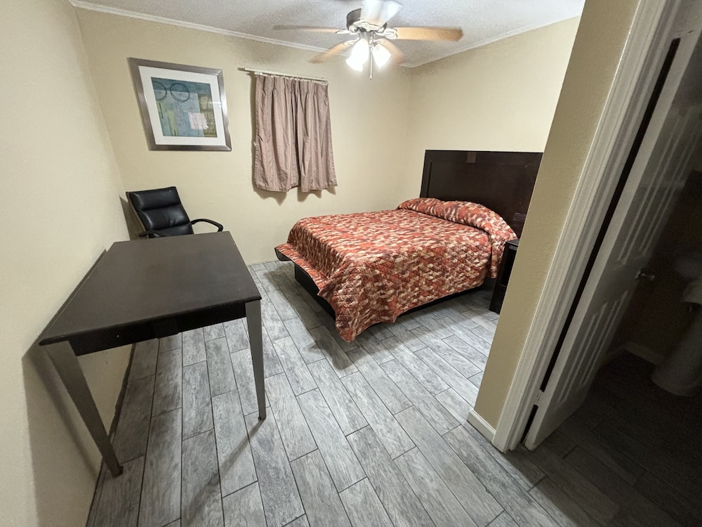Cook's Motel Panama City Beach - photo 12