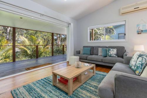 Happy Daze - carbon neutral hotel in Smiths Lake