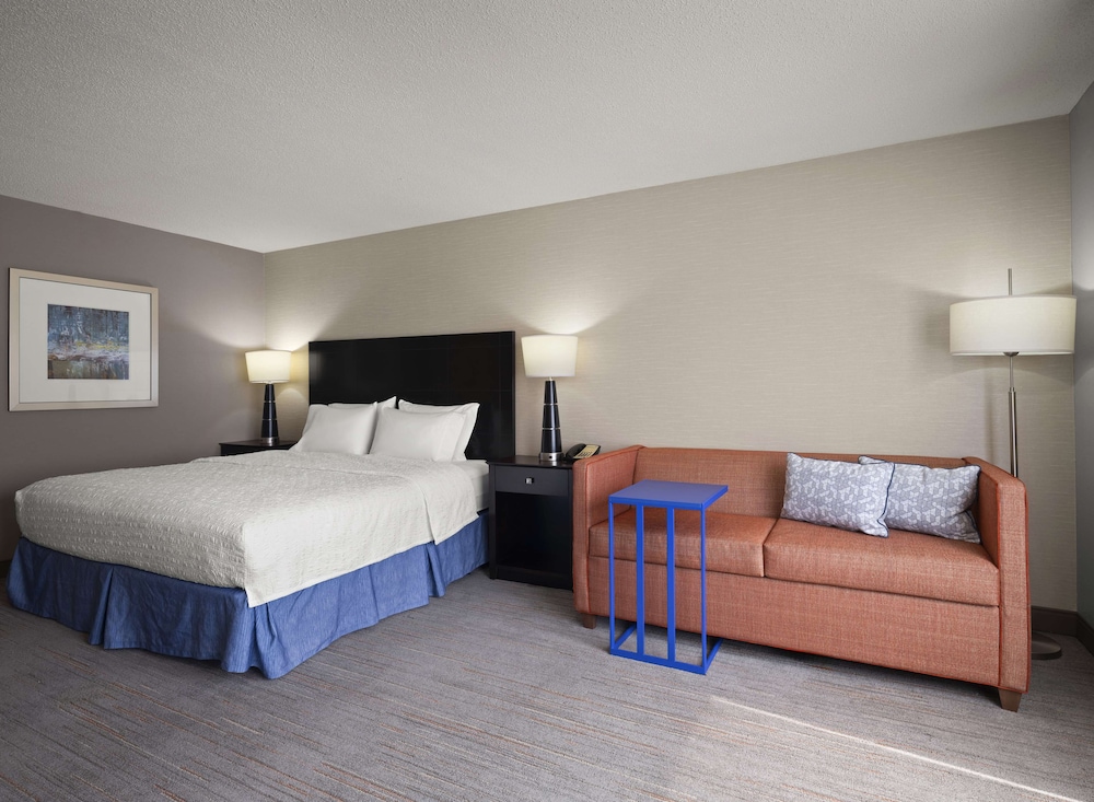 Hampton Inn & Suites Arundel Mills Baltimore - photo 39