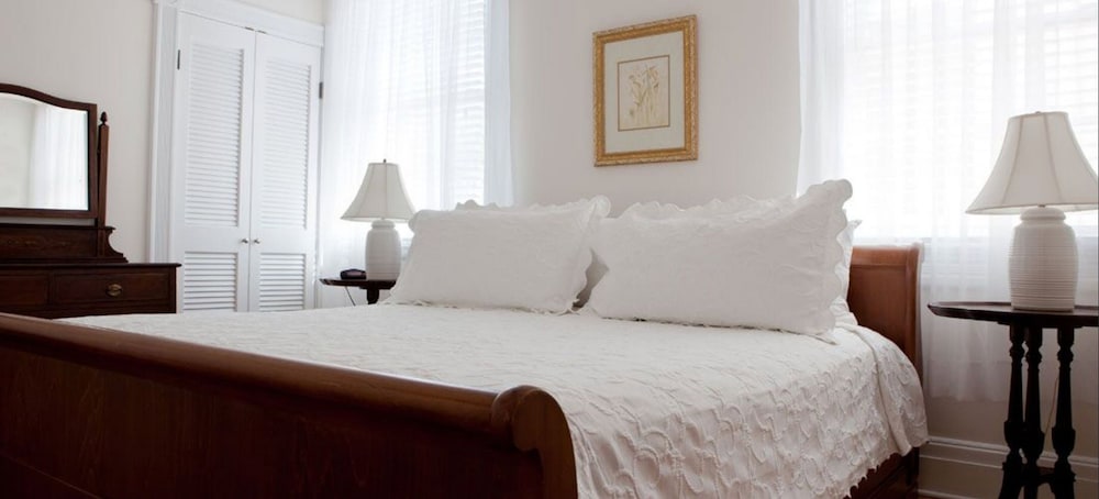 Island City House Hotel - photo 8