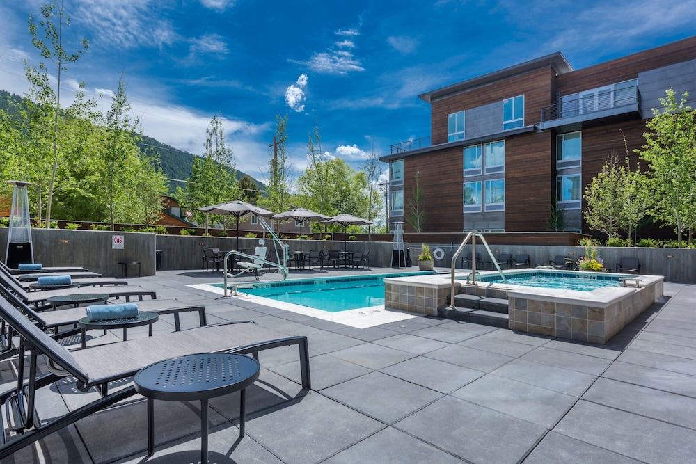 SpringHill Suites Jackson Hole - photo 20