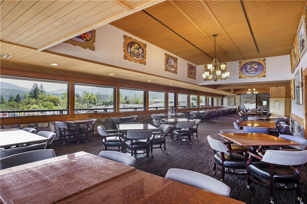 Best Western Plus Yosemite Gateway Inn - photo 15