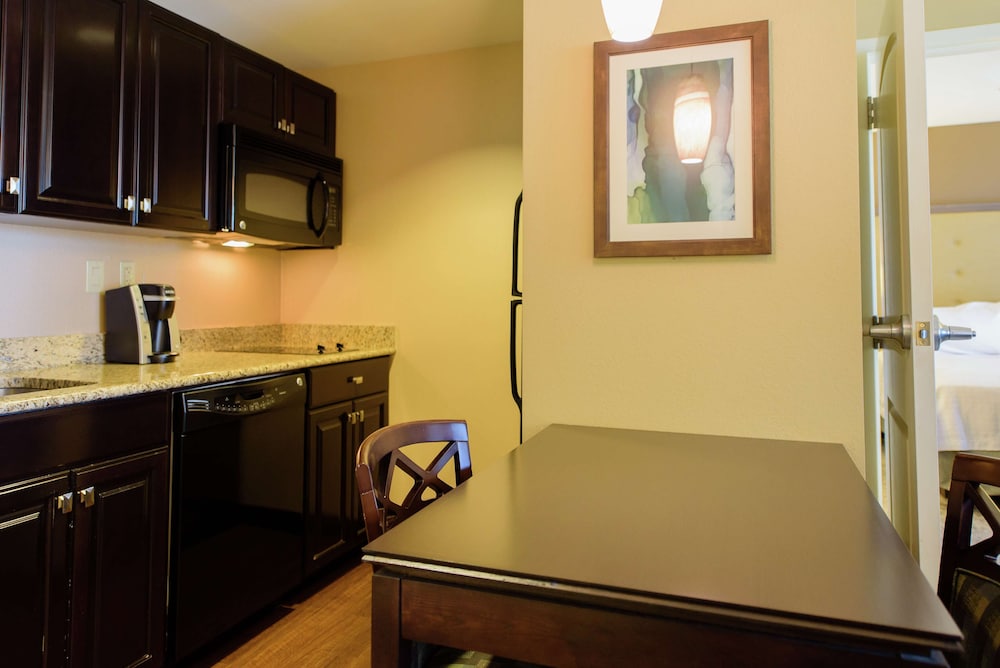 Homewood Suites by Hilton Phoenix Chandler Fashion Center - photo 15