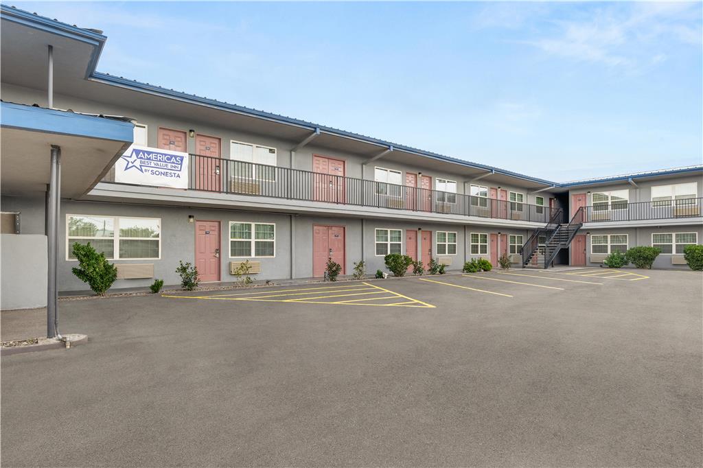 Americas Best Value Inn By Sonesta Pecos - photo 2