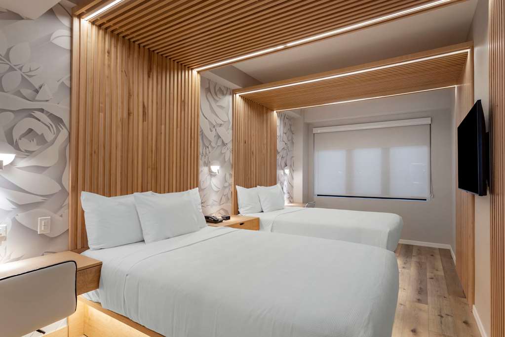Best Western Plus Soho Hotel - photo 8