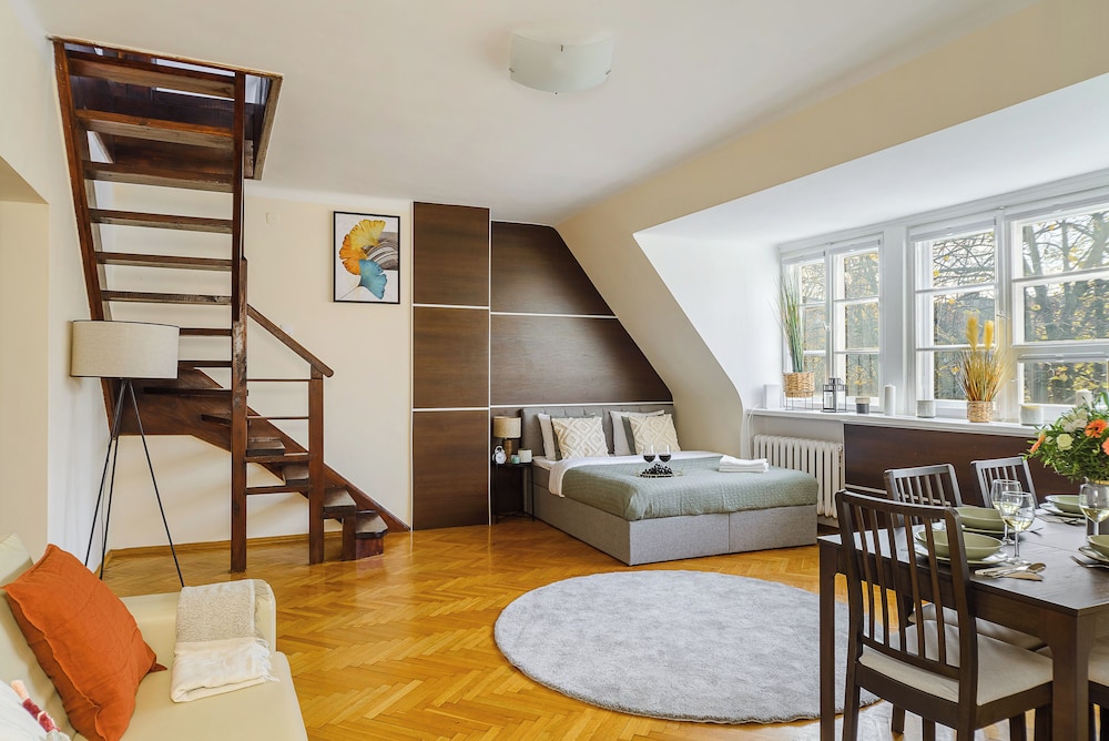 Lumina 2 level charming apart — 4-Star Luxury Hotel in Warsaw, Poland