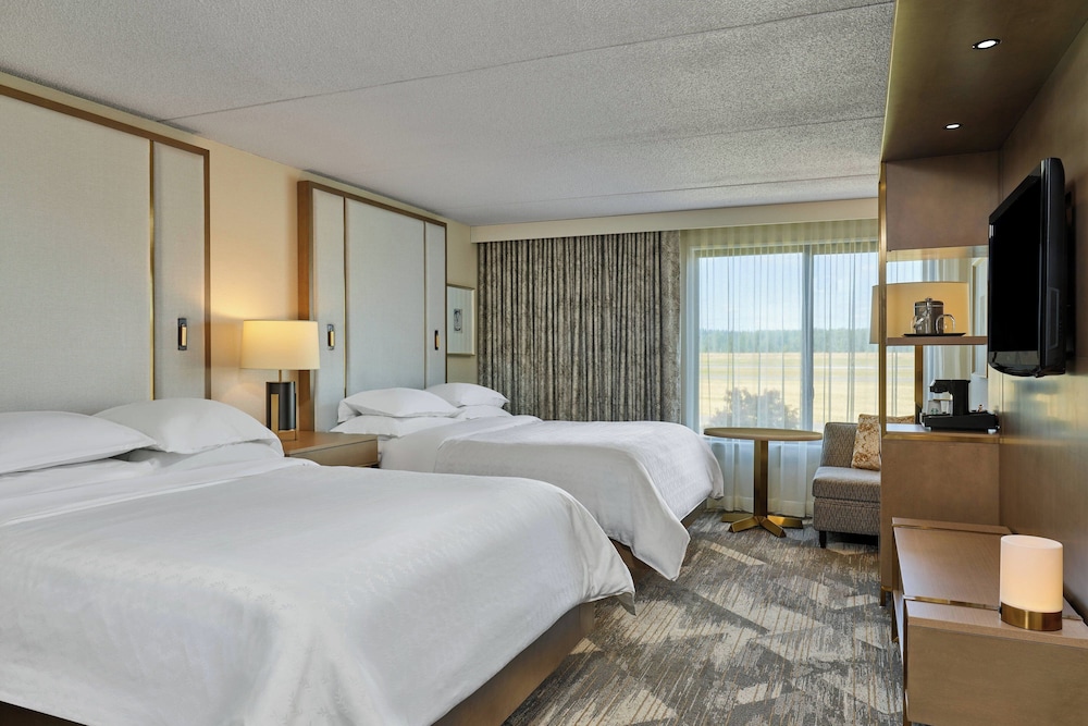 Sheraton Portland Airport Hotel - photo 8