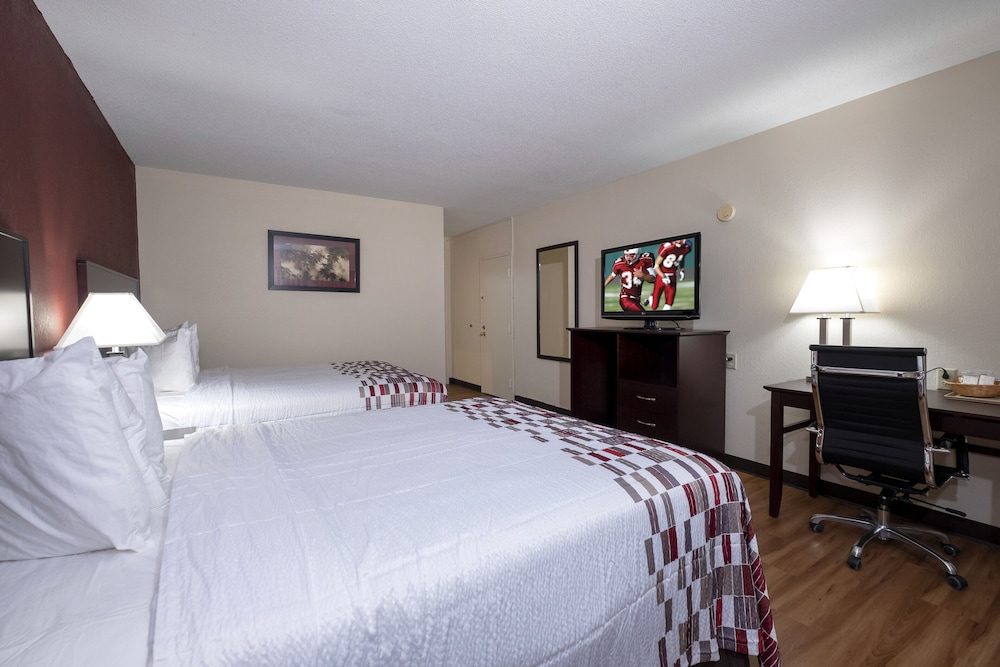 Red Roof Inn Warrenton - photo 16