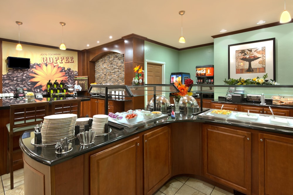 Staybridge Suites Tucson Airport by IHG - photo 35