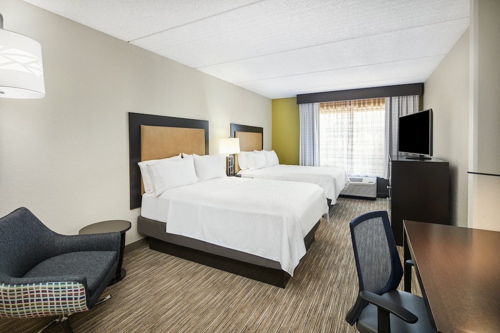 Holiday Inn Express & Suites Jacksonville SE Med Ctr Area by IHG - photo 8