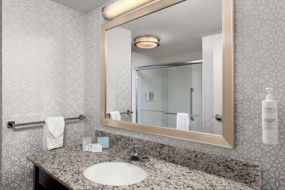 Hampton Inn & Suites Douglas - photo 18