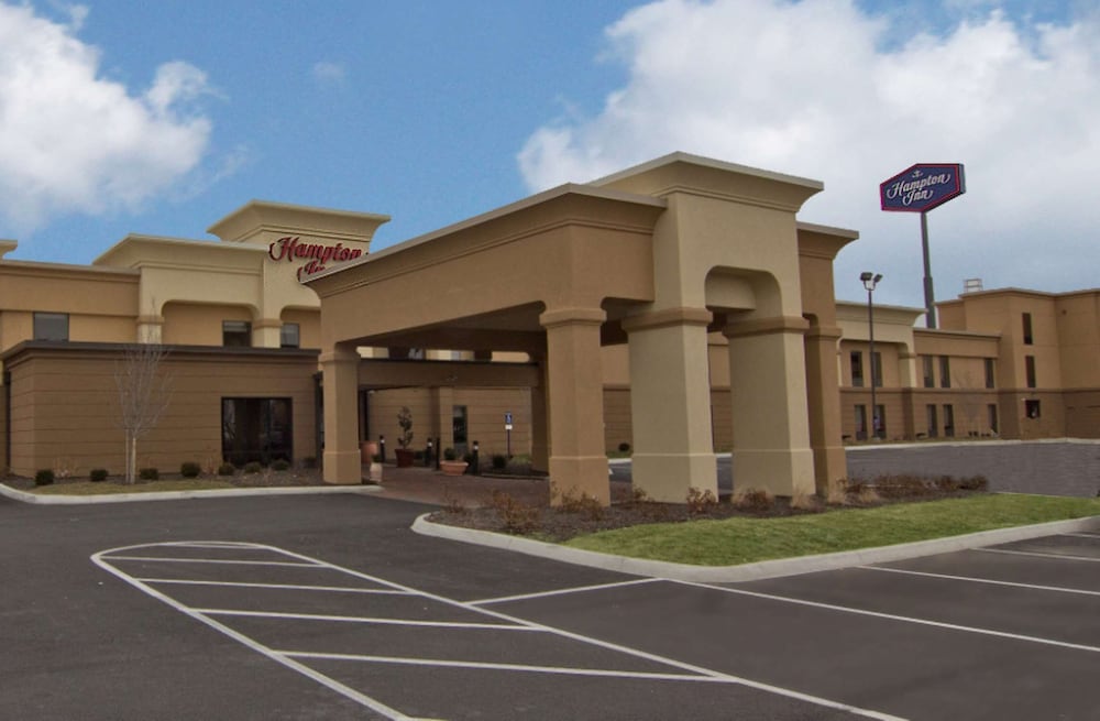Hampton Inn Columbus South - photo 83