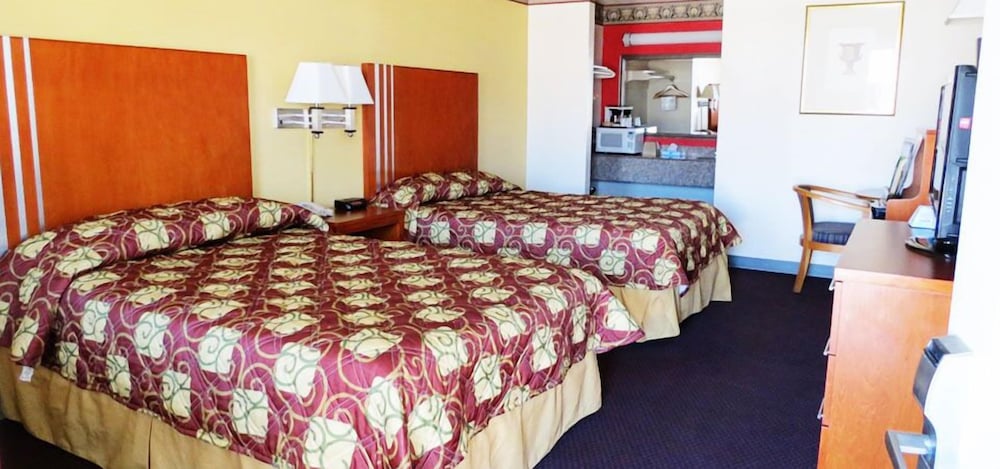 Winnie Inn Suites & RV Park - photo 7