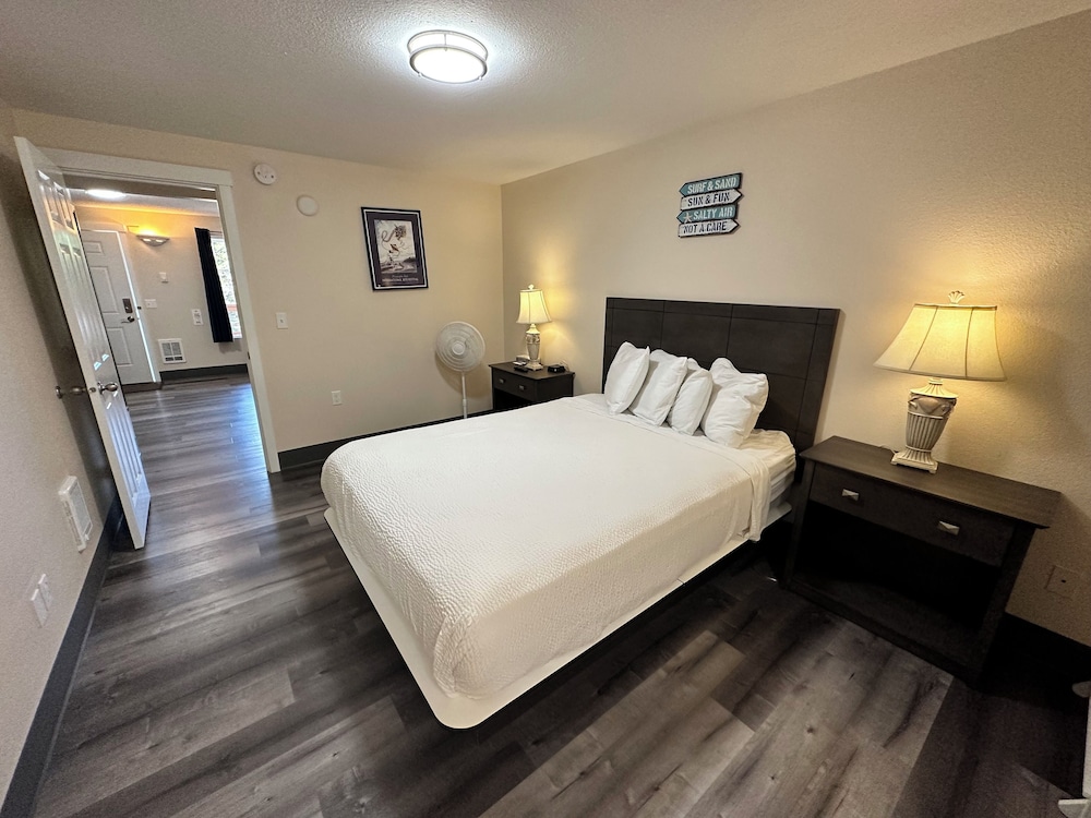 Inn at the Sea - photo 26