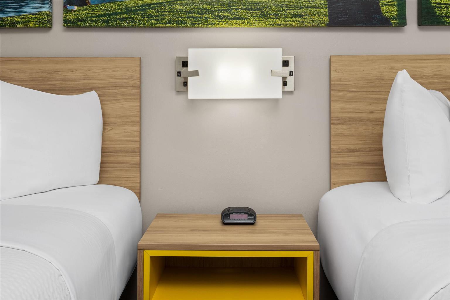 Days Inn by Wyndham Slidell - photo 12