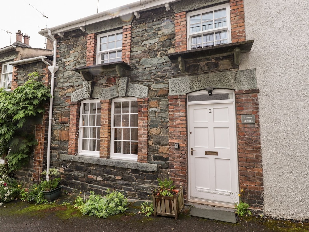 Stone Ledges - carbon neutral hotel in Keswick