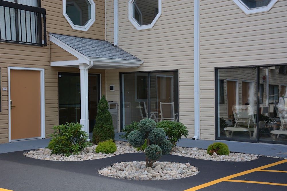 Cape Cod Hotel - photo 30