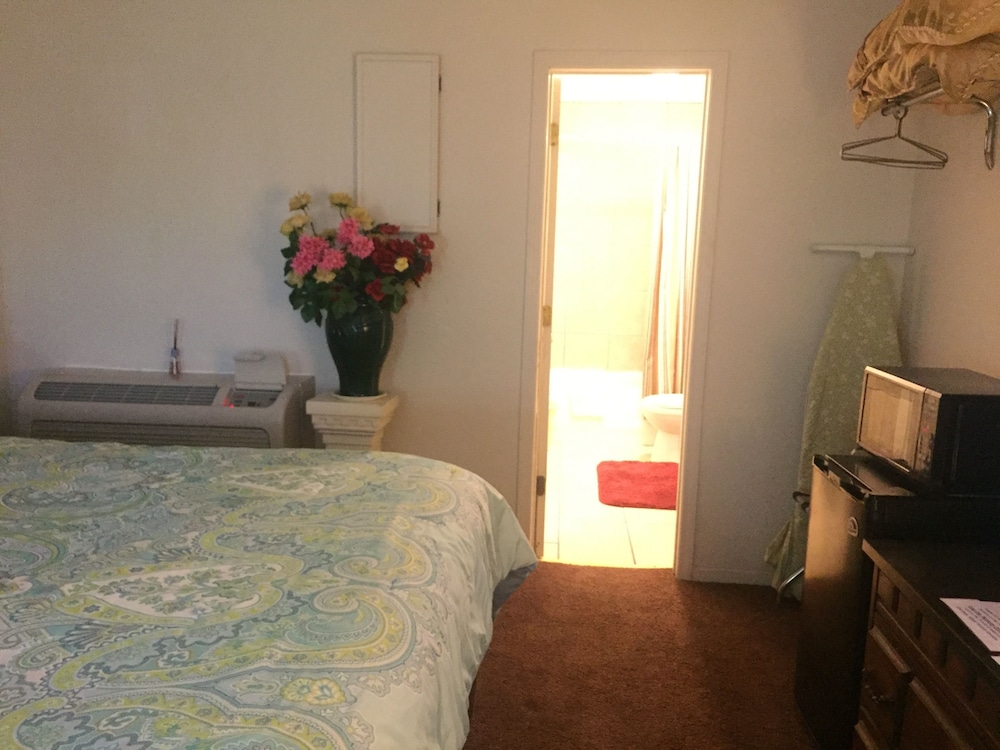 Rustic Motel Rolla - photo 10