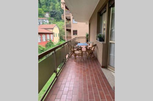 Lario Promenade: family friendly apartment in Como — 4-Star Luxury Hotel in Como, Italy
