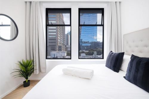 Zeeland Pier 606 6th Floor Studio near CTICC