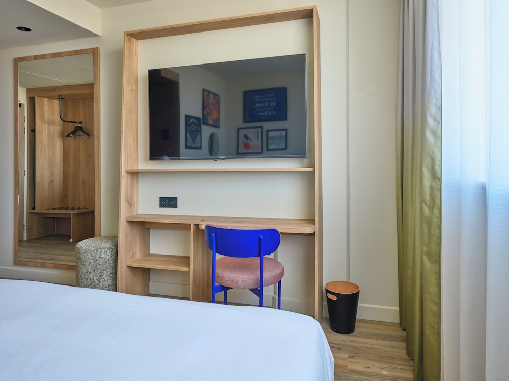 Hampton by Hilton Lyon Airport in Lyon, France