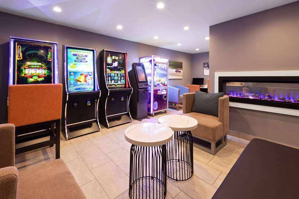 La Quinta Inn by Wyndham Sheboygan - photo 48