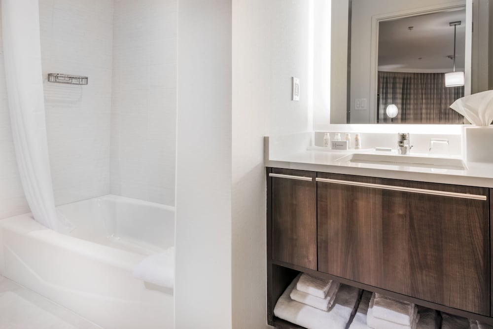 Residence Inn by Marriott Jersey City - photo 16