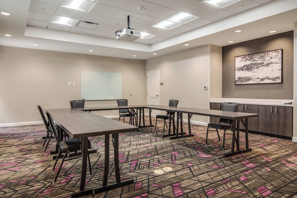 Residence Inn by Marriott Dallas DFW Airport West Bedford - photo 38