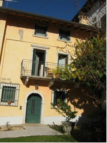 Borgo Di Calmasino — 4-Star Luxury Hotel in Bardolino, Italy