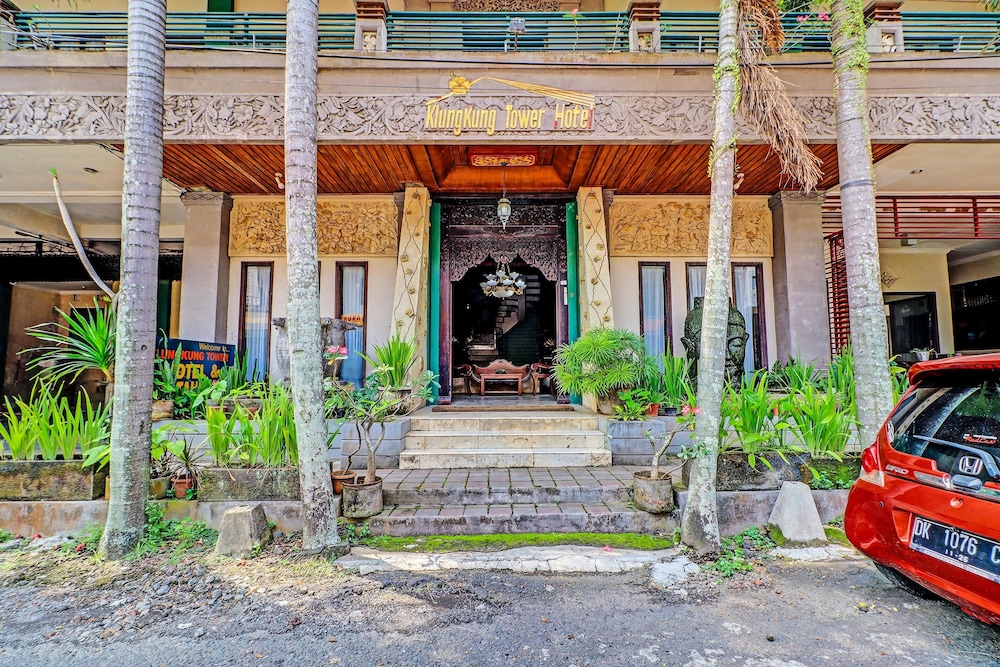 Oyo 92439 Hotel Tower Klungkung — Klungkung